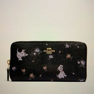 101 Dalmatian wallet COACH brand new